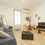 Anna\'S Lake Apartment